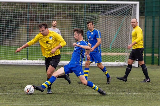 Burrfields (yellow) v Meon Milton Reserves. Picture: Mike Cooter