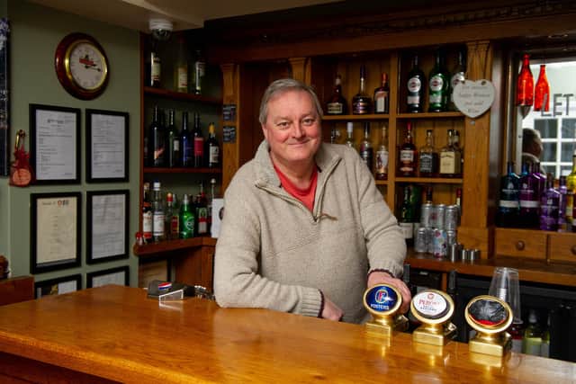 Angus Reid at The Chairmakers in World's End 
Picture: Habibur Rahman