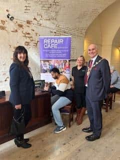 Pictured L-R: Debbie Sherman, the Mayor’s wife; Maduka Ariyasiri, a Repair Cafe volunteer using the newly-donated oscilloscope; Helen Mizon of ESWIN UK; and Gosport Mayor Cllr Richard Earle.