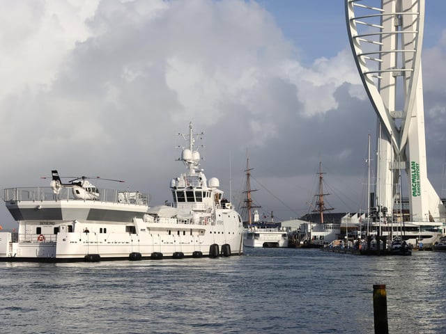 The Intrepid Super Yacht pictured sailing into Gunwhalf Quays in Portsmouth.
Saturday 28th October 2023.
Picture: Sam Stephenson.