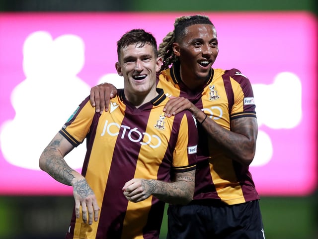 Gillingham win: 28%.
Bradford win: 40%.
Draw: 32%.