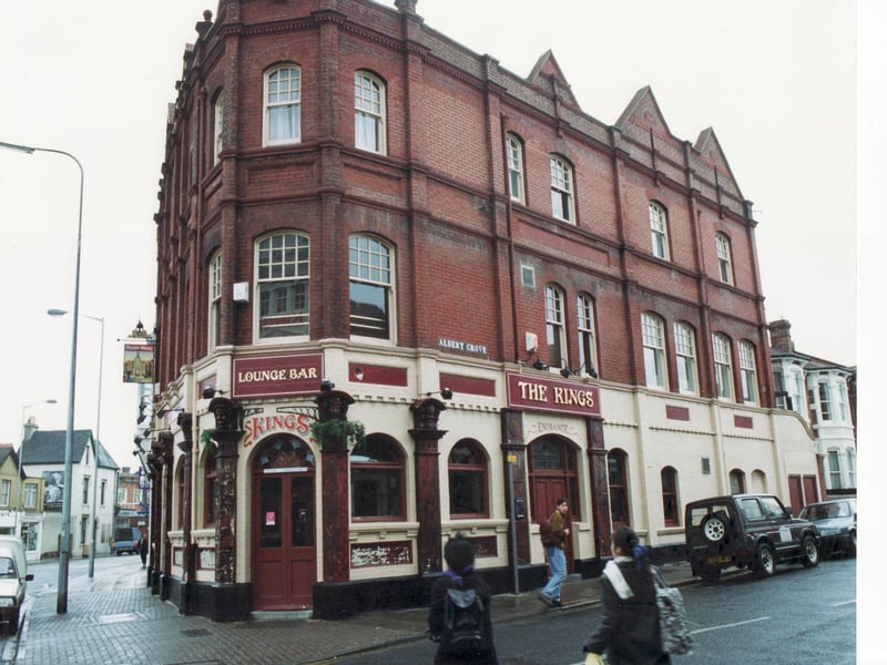 The Kings Hotel around 1992, Albert Road Portsmouth. Picture: The News 2633-2b