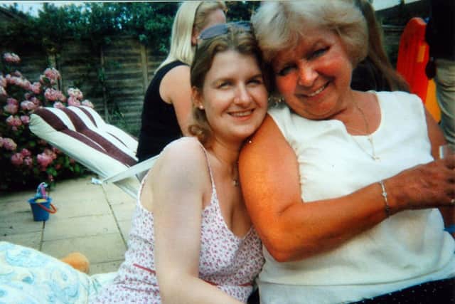 (left) Melanie de Vere with her mother Margaret Owen at a friend's barbecue not long before Melanie left for New York in 2001, where she was killed in the September 11 attacks.
air in the background is removed from the picture
