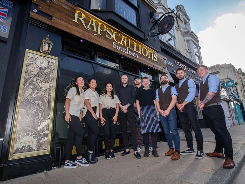 This is a new pirate themed rum bar in Osborne Road. It used to be known as Wave Maiden, before the pub shut down due to the pandemic.