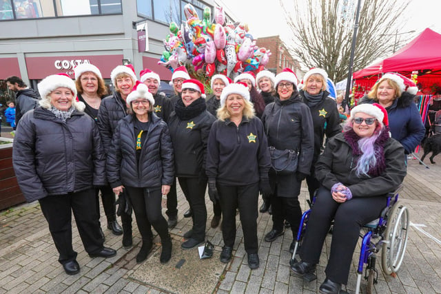 Rock Choir whose members are mostly from Waterlooville, Petersfield and Emsworth. Waterlooville Christmas market 
Picture: Chris Moorhouse (jpns 021223-37)