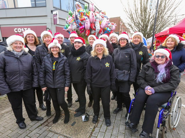 Rock Choir whose members are mostly from Waterlooville, Petersfield and Emsworth. Waterlooville Christmas market
Picture: Chris Moorhouse (jpns 021223-37)