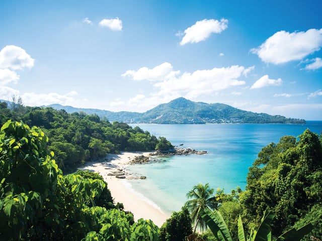 TUI now offers wedding packages in Thailand.