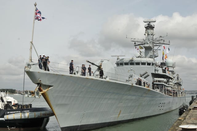 5th August 2016. HMS St Albans returns to Portsmouth.
Picture: Mick Young/The News Portsmouth  (161061-09 )