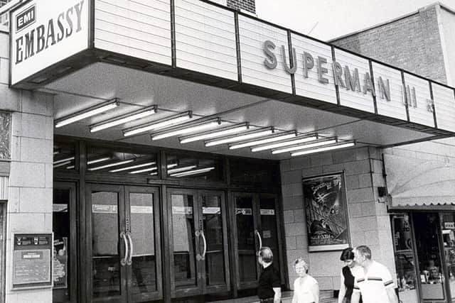 Embassy Cinema, West Street, Fareham, 1983. The News 2455-1