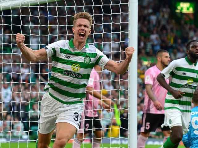 Leicester City lead Manchester City, Wolves and Everton in the race to sign Celtic defender Kristoffer Ajer, a player who previously played under Brendan Rodgers. (90min.com)