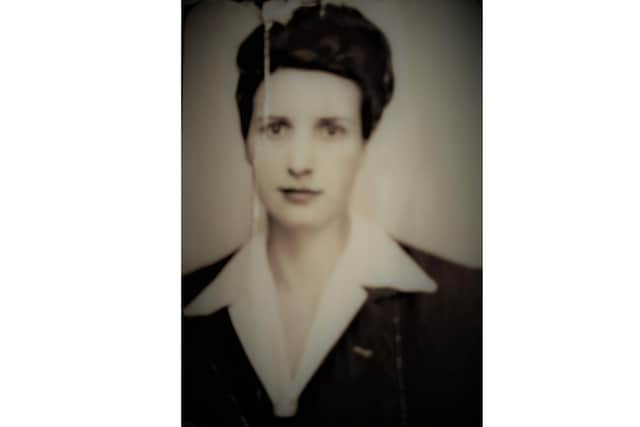 Nurse Joan Rodes, the ‘Angel of St. Nazaire’