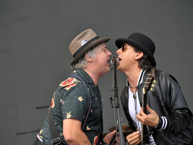 Legendary band The Libertines showed the two likely lads Carl Barat and Pete Doherty still have a lot of love for each other, more than two decades after the pair formed the group.