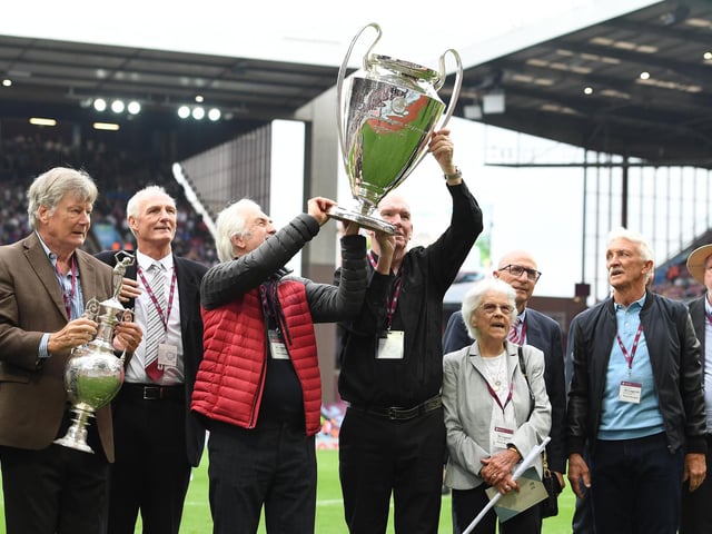 League titles: 7; FA Cup: 7; League Cup: 5; European trophies: 1; Total trophies: 20.