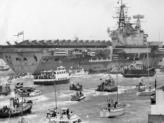 HMS Hermes, the aircraft carrier, returns from the Falklands in 1982. The News PP4829