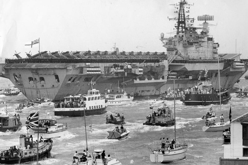 HMS Hermes, the aircraft carrier, returns from the Falklands in 1982. The News PP4829