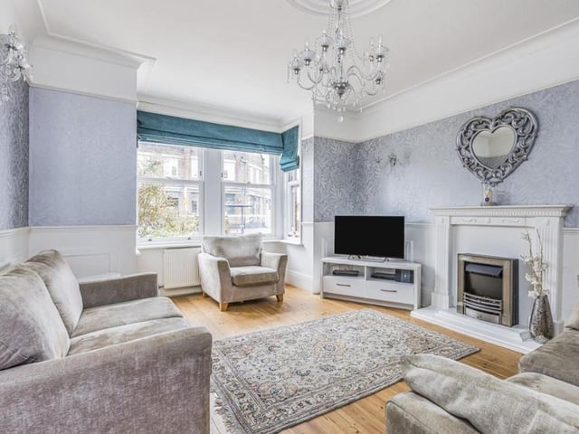 It is in a brilliant location and it is near Cosham and Hilsea train station.