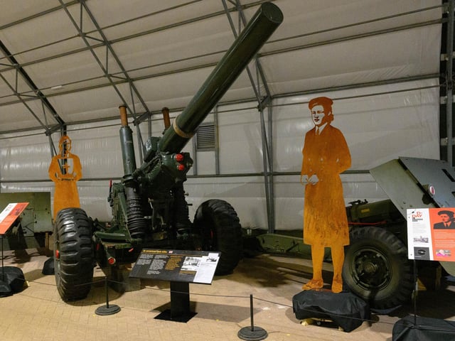 Pictured is: Two of the figures at the displayPicture: Keith Woodland (260521-45)