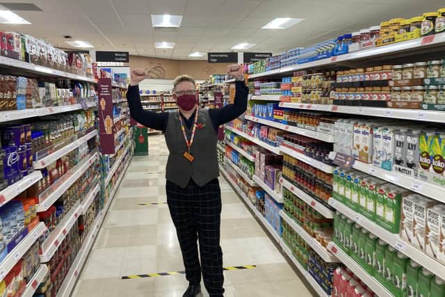 Sainsbury's Local opens in Winchester Road, Bishop's Waltham. Store manager Donna Everton.  