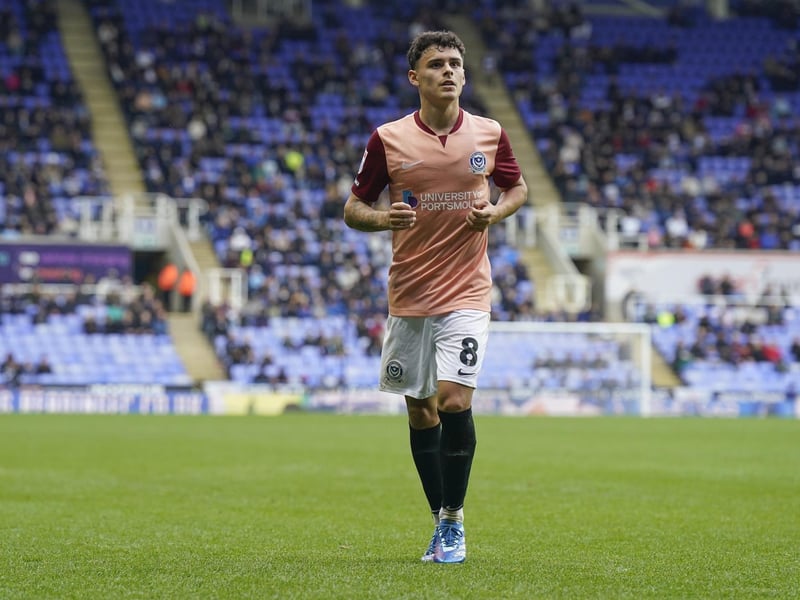 A wealth of possibilities here. Marlon Pack is set to be available for selection and could come back in, alternatively Ben Stevenson could start freeing Robertson to play further forward. We're plumping for the impressive Aussie continuing alongside Morrell, however.
