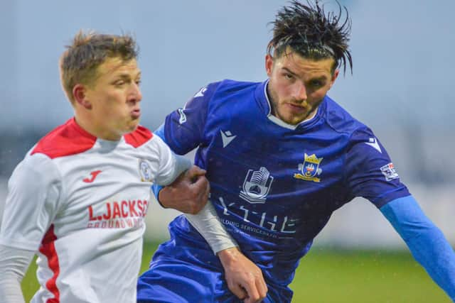 Baffins (blue) v Horndean. Picture by Martyn White