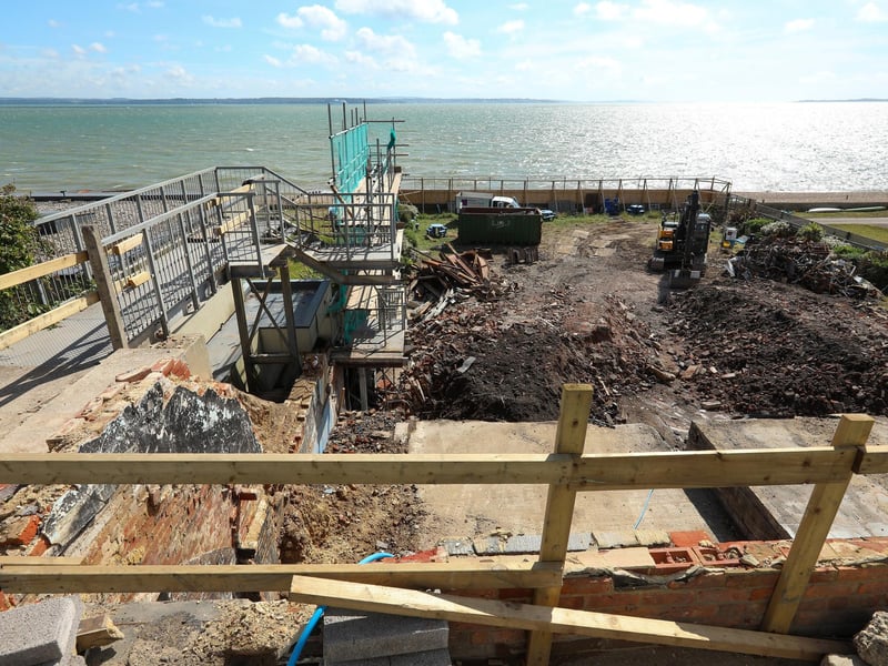 Demolition site at the Osborne View pub, Hill Head, Fareham, showing ongoing workPicture: Chris  Moorhouse (100724-013)