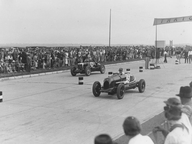 Eastern Road speed trials in the summer of 1936. The News PP5268