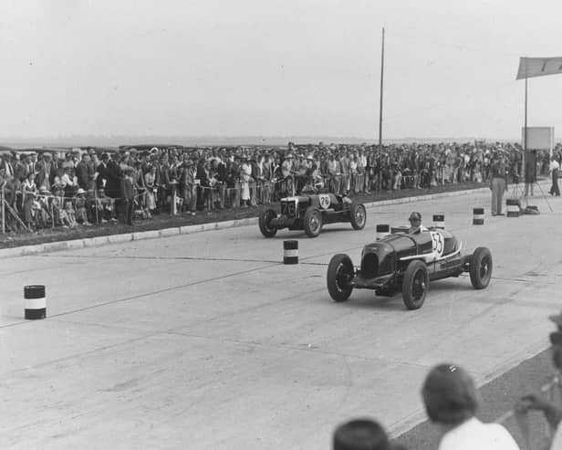 Eastern Road speed trials in the summer of 1936. The News PP5268