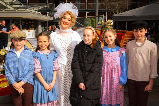 Pictured is: Ben Greenfield, Ella Martineique-Cambourne Jemima May-Rees, Cohen Lee-Bates, and Truly Scrumptious with Olivia Withers who is performing in the Boundary Oak school production of Chitty Chitty Bang Bang


Picture: Keith Woodland (180321-15)