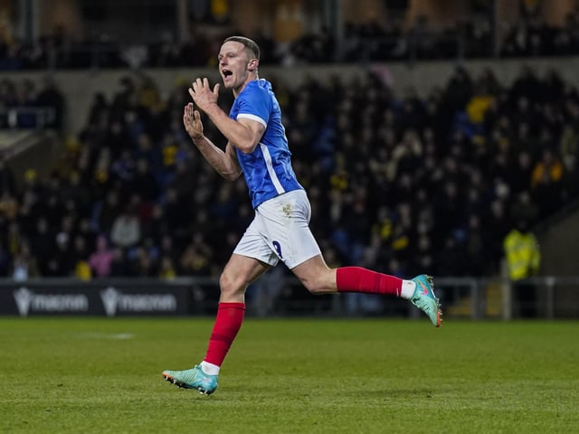 Pompey 1,485 travelling fans were in full voice in their third away game on the spin at Oxford last night.