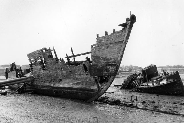 A close up of one of the wrecks in Forton Lake, Gosport in July 1983. The News PP4759
