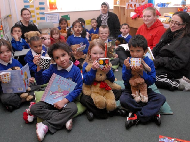 Hot chocolate for the pupils of Marine Park School in 2012. Who can tell us more?