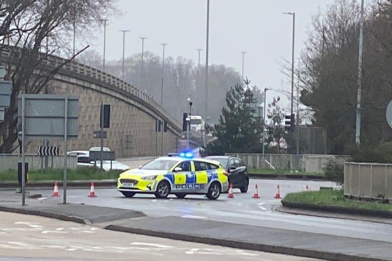 Police cordoned off much of Kingston Crescent this morning, after a "suspicious package" was found. A bomb disposal unit was called.