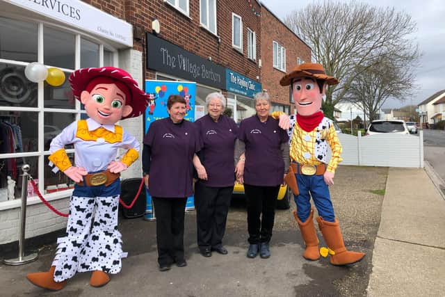 Volunteers with Jessie and Woody.