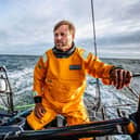 Alex Thomson has been forced to retire from the Vendee Globe solo round the world race.