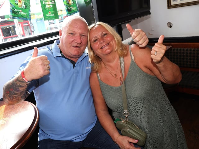 Graham Richie and Michelle Miller celebrate at the The Kings on Albert Road.Picture: Sam Stephenson.