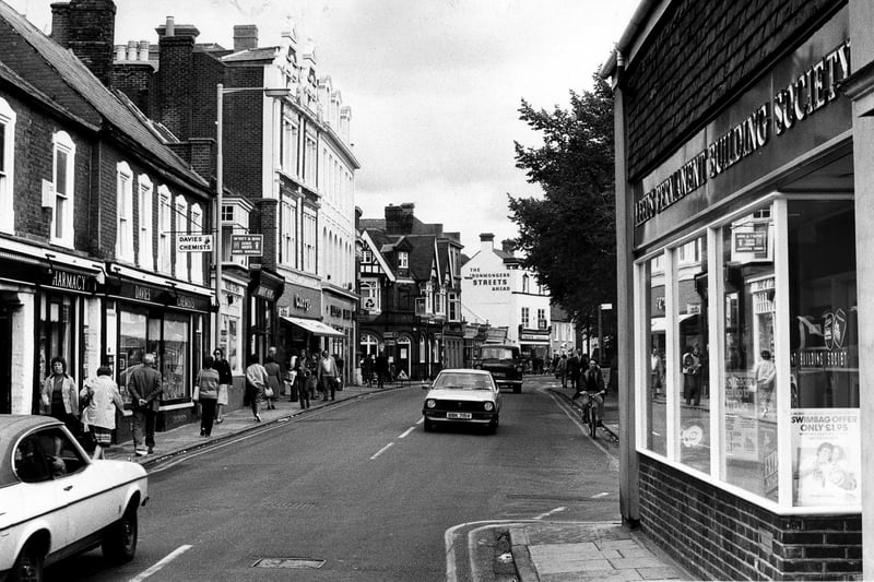 West Street, Havant 1974. Picture: The News 3026-4