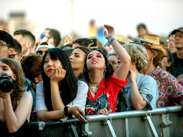 Victorious Festival - the crowd at The Common Stage in 2019. Picture: Vernon Nash (250819-094)
