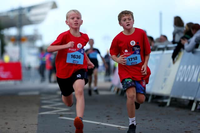 Junior boys race. Great South Run events 2023, Saturday 
Picture: Chris Moorhouse (jpns 141023-187)