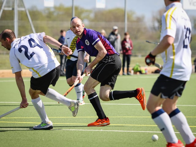 Portsmouth's Luke Parsons (purple). Picture by Paul Collins