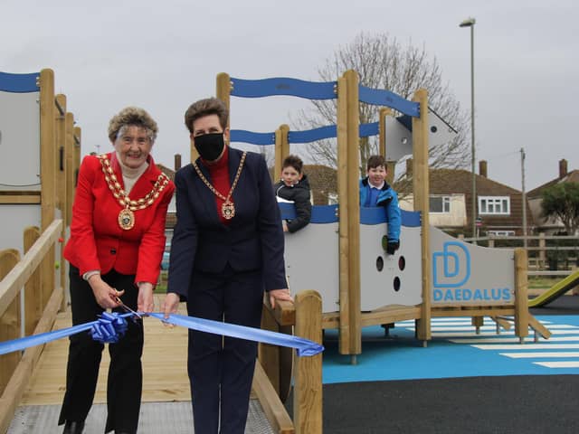 Pupils and teachers from Crofton Anne Dale Infant and Junior Schools helped officially open the play area alongside the Mayor of Fareham, Councillor Pamela Bryant (left), and the Mayoress, Cllr Louise Clubley (right).
