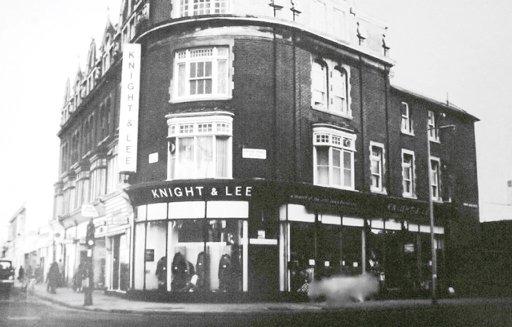 Here is Knight & Lee's second store on Elm Grove in 1949