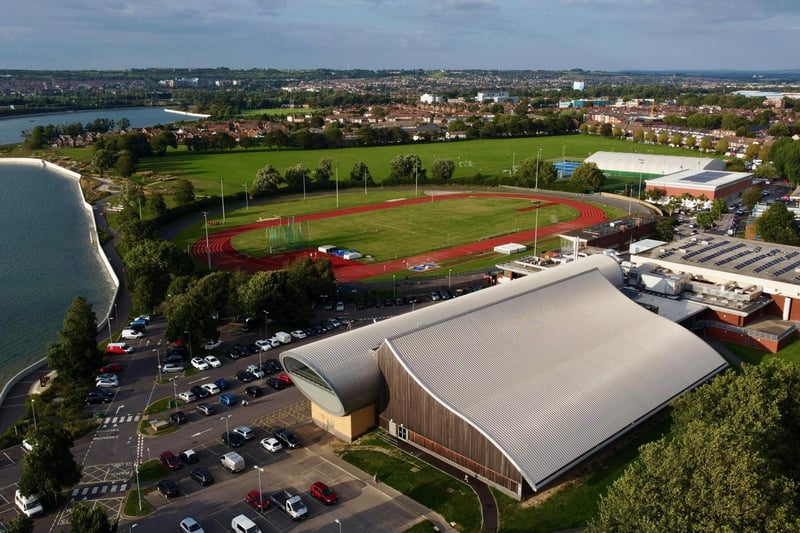 The Mountbatten Centre gym is run by BH Live Active which also run a number of facilities in and around Portsmouth, including Portsmouth Tennis Centre, and the Pyramids gym with memberships providing access across all facilities. Membership prices range from £23 to £41 a month depending on what facilities you want to use, and what times you want to attend. Mountbatten boasts a modern equipped gym, swimming pool, squash courts and sports hall, as well as an outside running track.