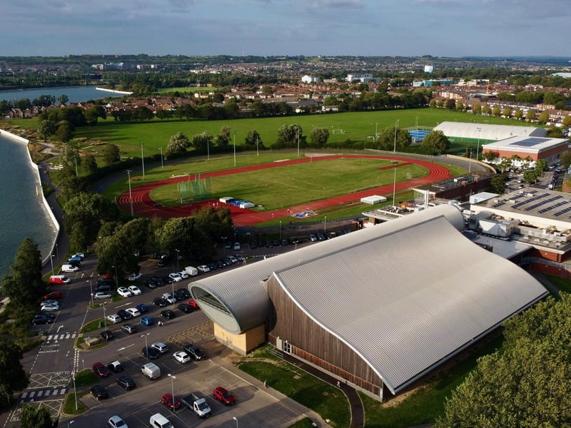 The Mountbatten Centre gym is run by BH Live Active which also run a number of facilities in and around Portsmouth, including Portsmouth Tennis Centre, and the Pyramids gym with memberships providing access across all facilities. Membership prices range from £23 to £41 a month depending on what facilities you want to use, and what times you want to attend. Mountbatten boasts a modern equipped gym, swimming pool, squash courts and sports hall, as well as an outside running track.
