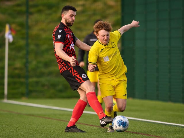 Action from Harvest's 4-1 win at home to Locks Heath (red and black kit) in the Hampshire Premier League. Picture: Keith Woodland (180321-1316)