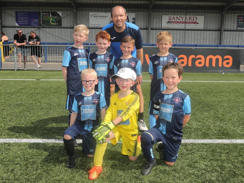 Pickwick Youth Under-7s. Picture by Dave Haines