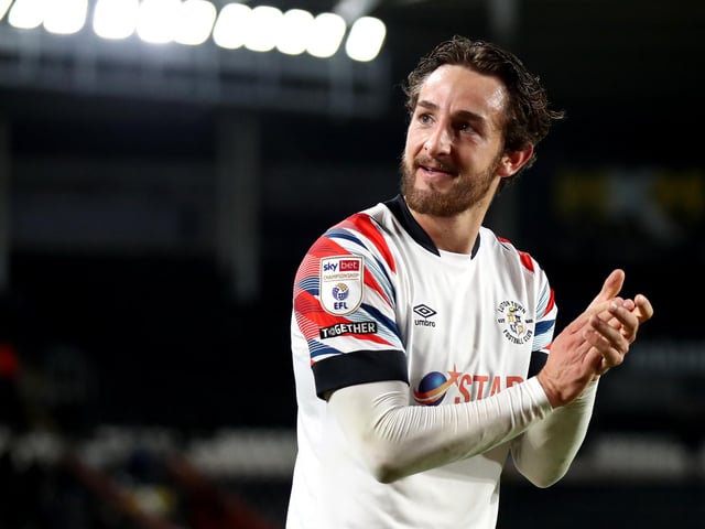 International caps: 14.
Club appearances this season: 17.