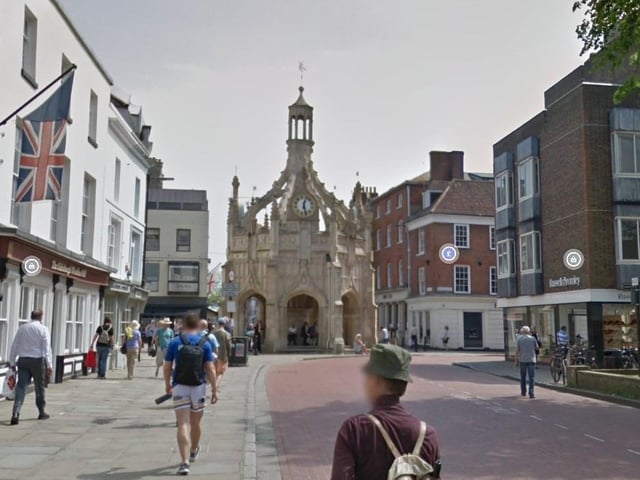 With its popular shops and historic sites, Chichester is the perfect day out on the Stagecoach number 700 bus. It leaves from Portsmouth Harbour and travels via Havant.
