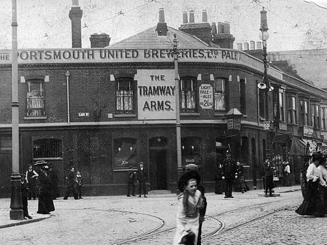 The Tramway Arms on the corner of Lake Road and Kingston Road, Portsmouth. The pub closed in the early 1980's.