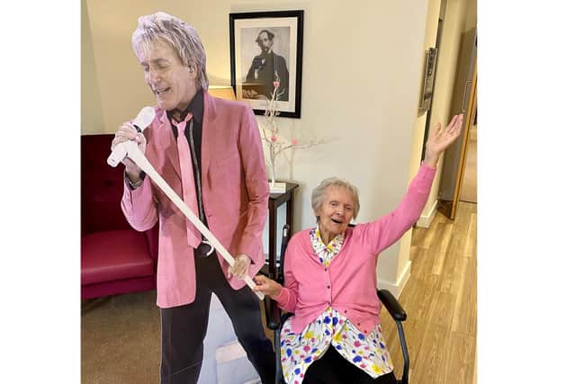 Pamela Joy received a Rod Stewart cardboard cutout as a welcome gift.