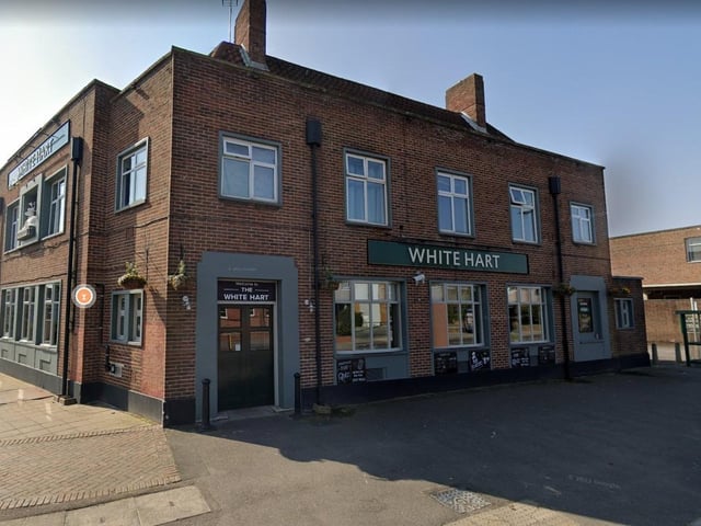 White Hart, 195 Stoke Road, Gosport, PO12 1SE - rated 4.1 out of 5 according to Google reviews